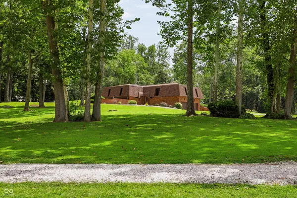 4222 E County Road 1000 S, Cloverdale, IN 46120