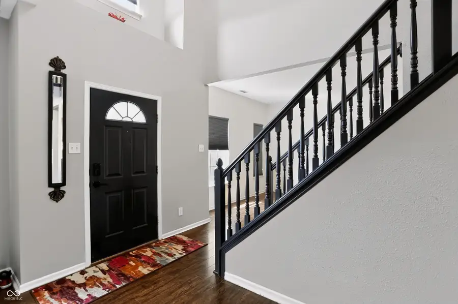 5415 Grassy Bank Drive, Indianapolis, IN 46237 - #3