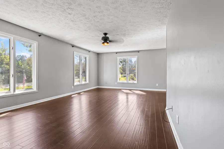 272 Canterbury Drive, Avon, IN 46123 - #3