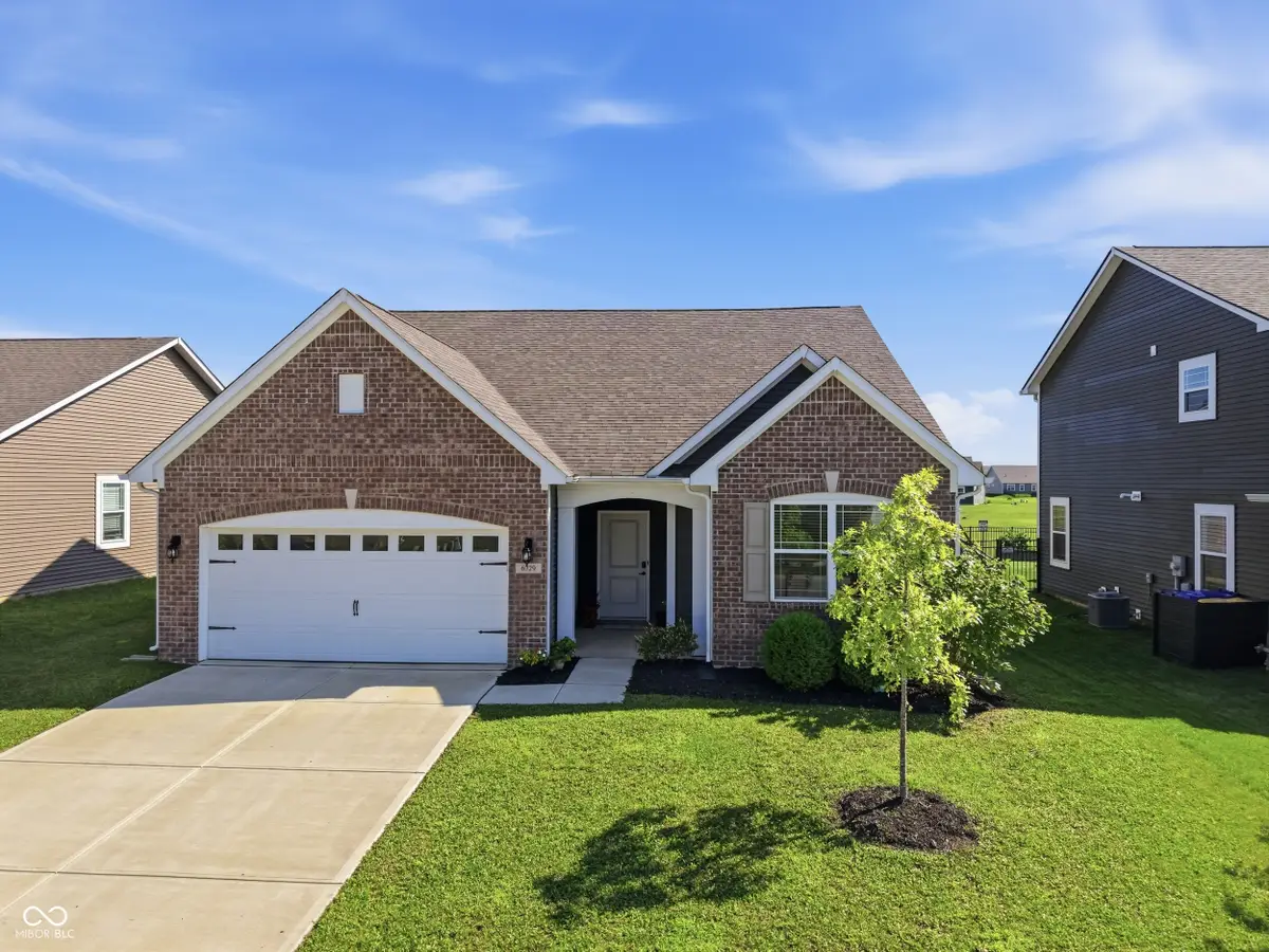 6729 Birmingham Avenue, McCordsville, IN 46055 - #1