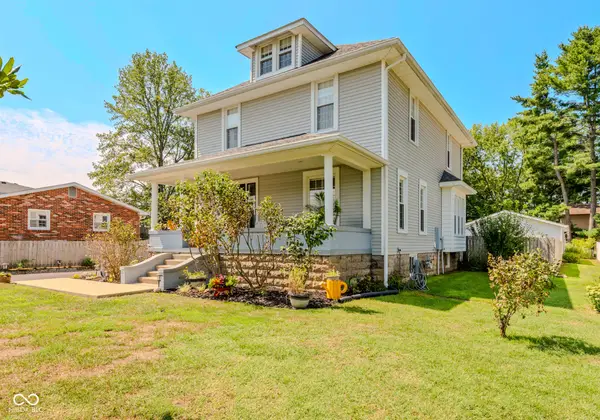 1306 S Walnut Street, Seymour, IN 47274