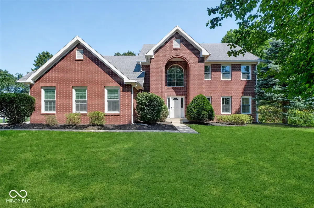 5786 Gyrfalcon Place, Carmel, IN 46033 - #1
