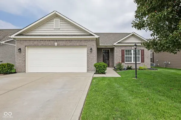1404 Blackthorne Trail S, Plainfield, IN 46168