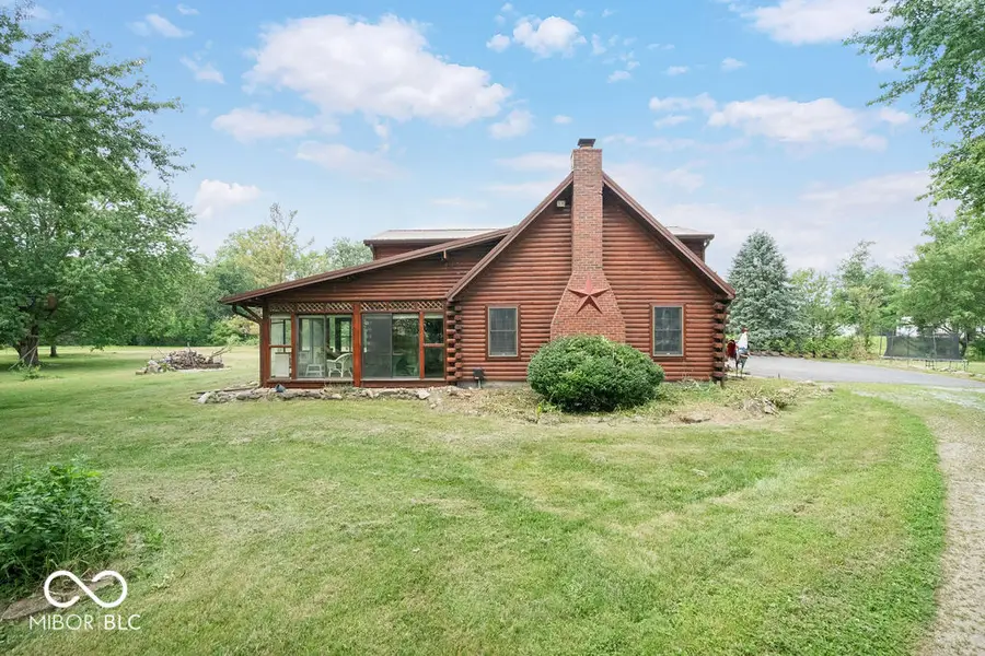 111 N Main Street, Amboy, IN 46911 - #3