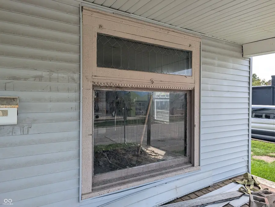 417 12th Street, Columbus, IN 47201 - #3