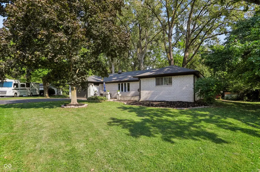 231 E Brunswick Avenue, Indianapolis, IN 46227 - #3