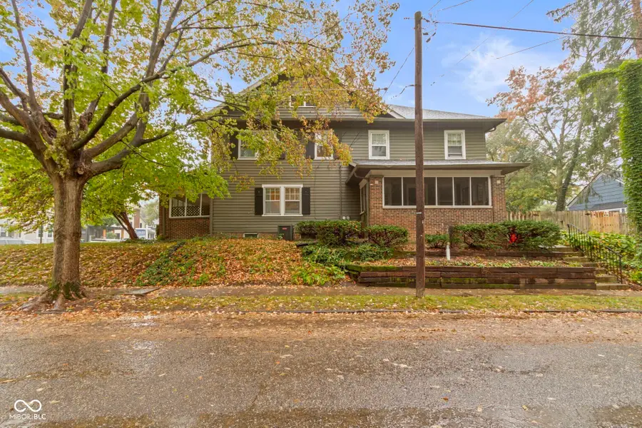 539 E 53rd Street, Indianapolis, IN 46220 - #2