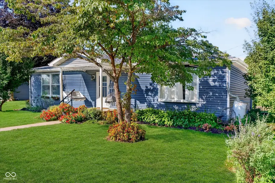 1530 S 21 Street, Elwood, IN 46036 - #2