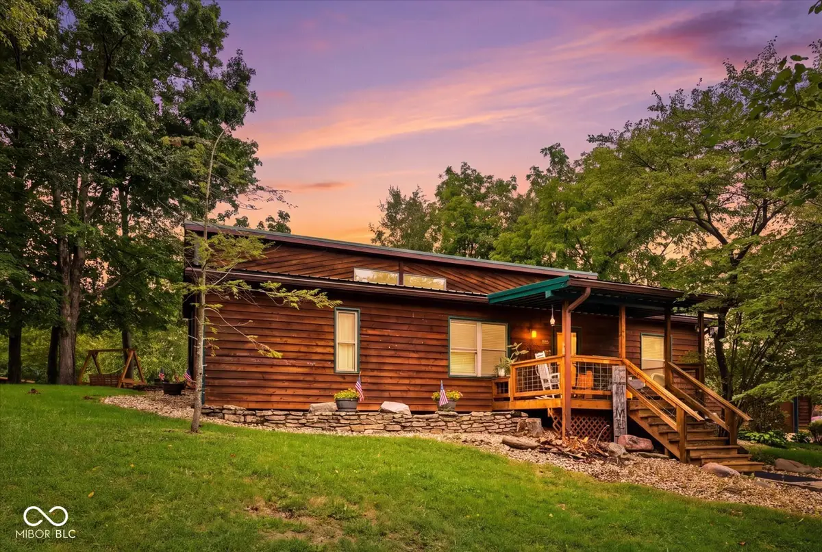 214 Crenshaw Drive, Saint Paul, IN 47272 - #1