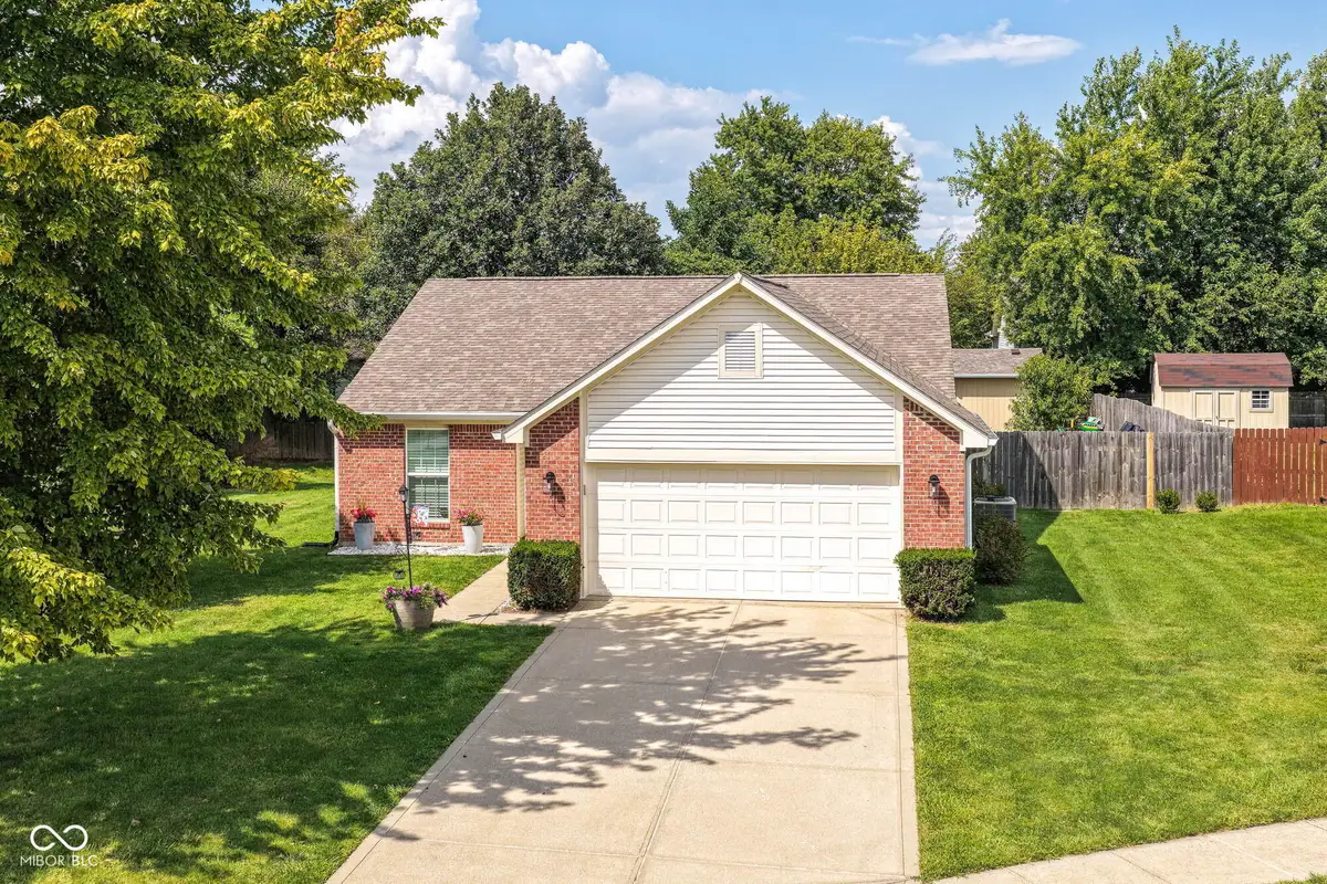 8360 Quillen Drive, Avon, IN 46123 - #1