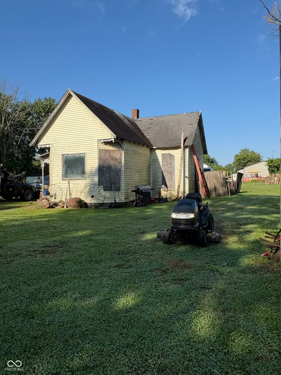 114 S Main, Fillmore, IN 46128 - #3