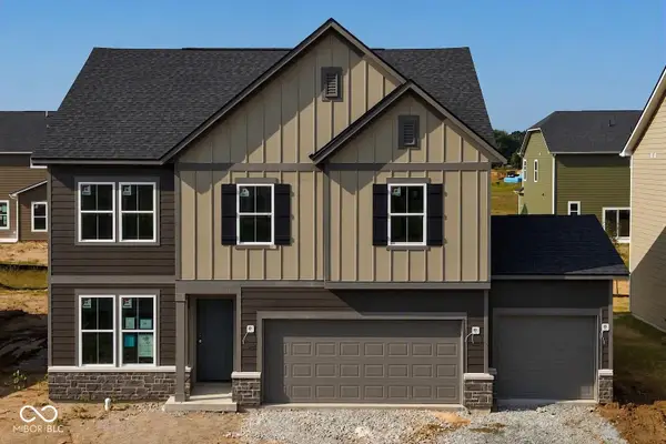 7864 Harmony Drive, Avon, IN 46123