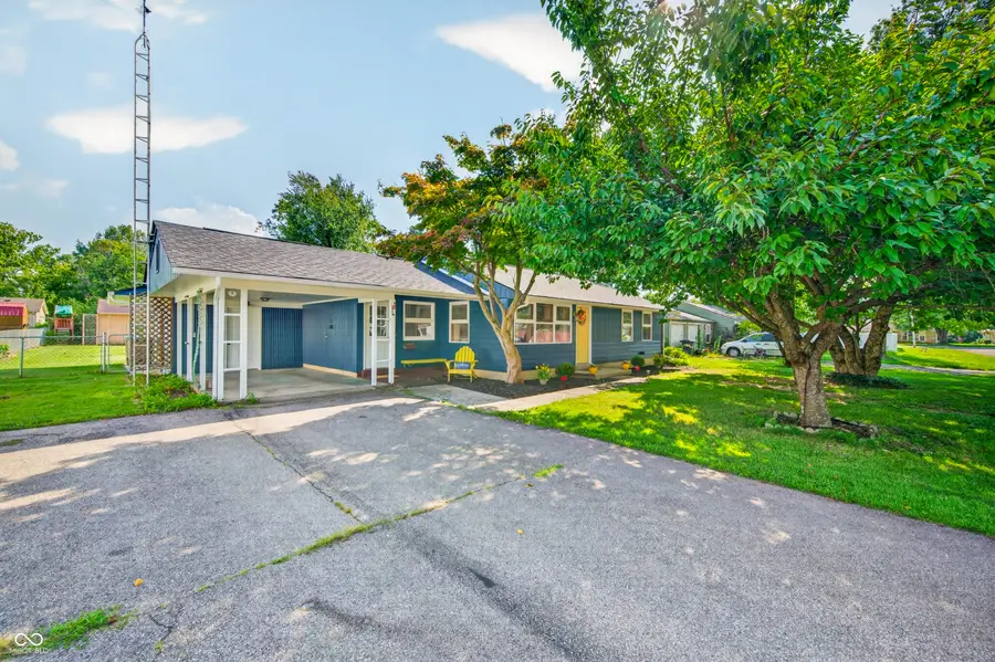 3045 31st Street, Columbus, IN 47203 - #2