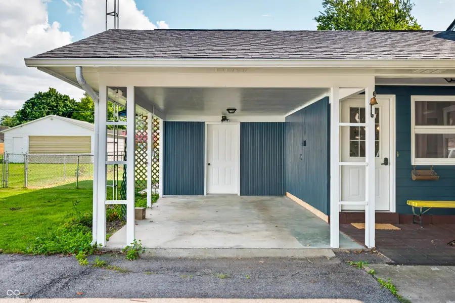 3045 31st Street, Columbus, IN 47203 - #3