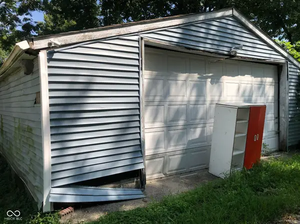 840 S Pershing Avenue, Indianapolis, IN 46221