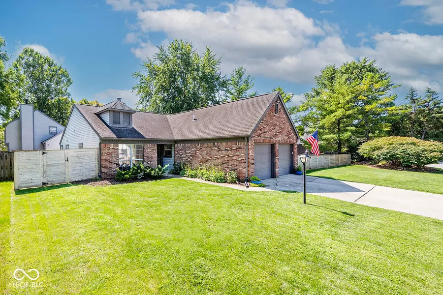 7781 Jamestown South Drive, Fishers, IN 46038 - #2