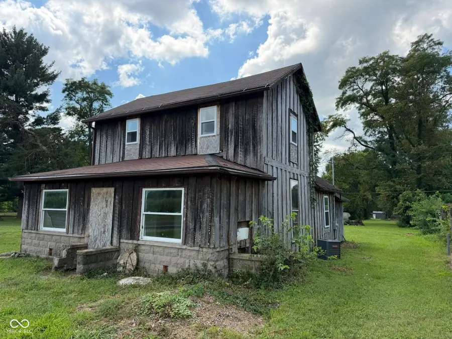 8324 S Us Highway 41, Rosedale, IN 47874 - #3