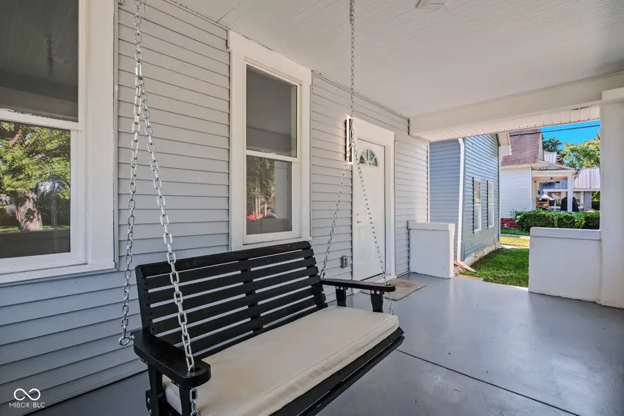 1121 Lafayette Avenue, Columbus, IN 47201 - #3