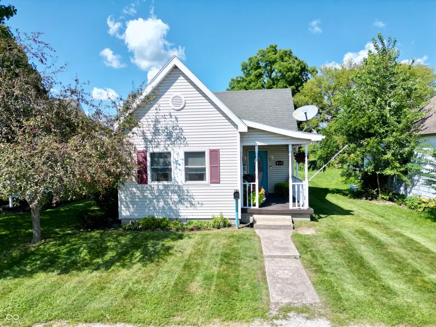 2826 N B Street, Elwood, IN 46036 - #2