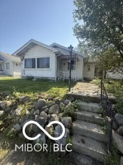 221 S 6th Avenue, Beech Grove, IN 46107 - #2