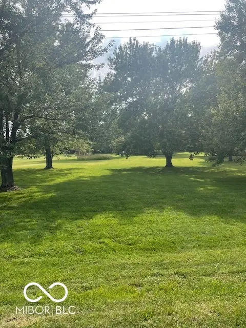 8561 Shelbyville Road, Indianapolis, IN 46259 - #1