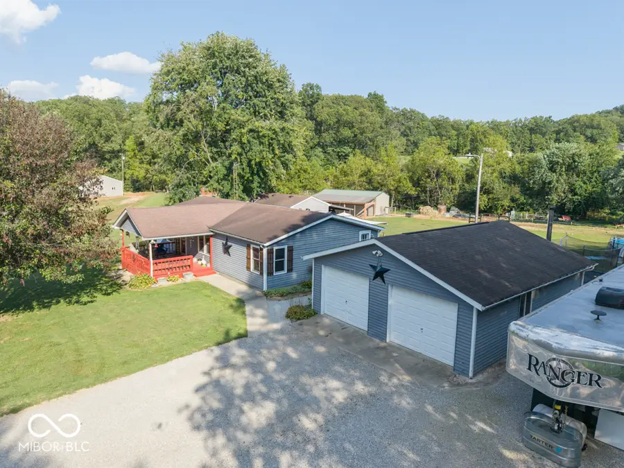 1377 S County Road 150 W, Brownstown, IN 47220 - #3
