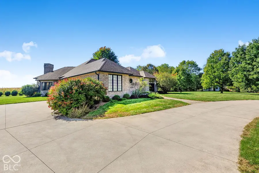 5771 S Burlington Drive, Muncie, IN 47302 - #3