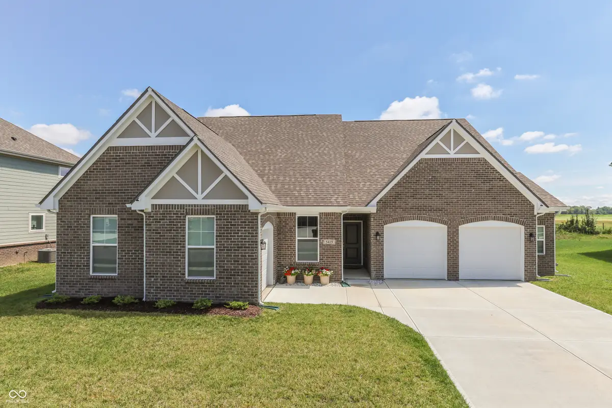 5419 Volanti Way, Greenwood, IN 46143 - #1