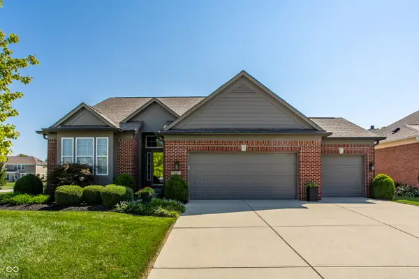 8987 Stonewick Way, Zionsville, IN 46077