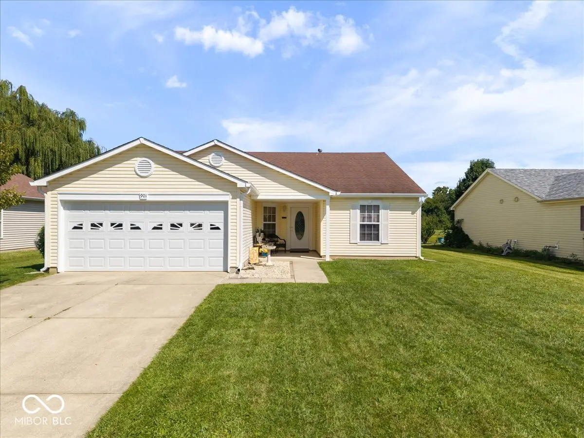 901 Runnymede Drive, Greenfield, IN 46140 - #1