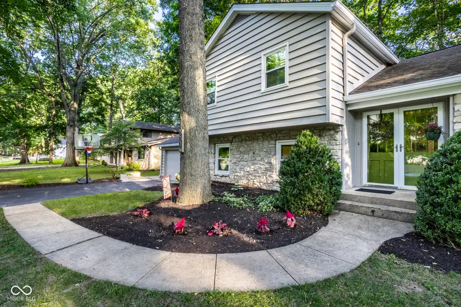 3336 Kenilworth Drive, Indianapolis, IN 46228 - #2