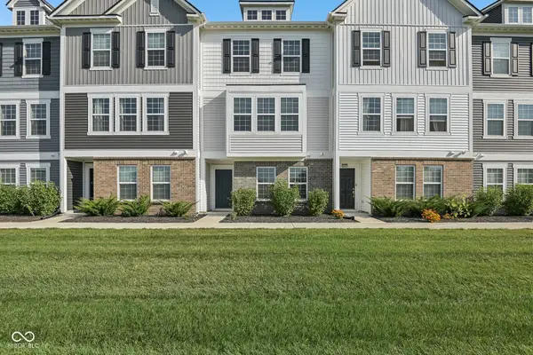 707 Axford Bay Drive, Westfield, IN 46074