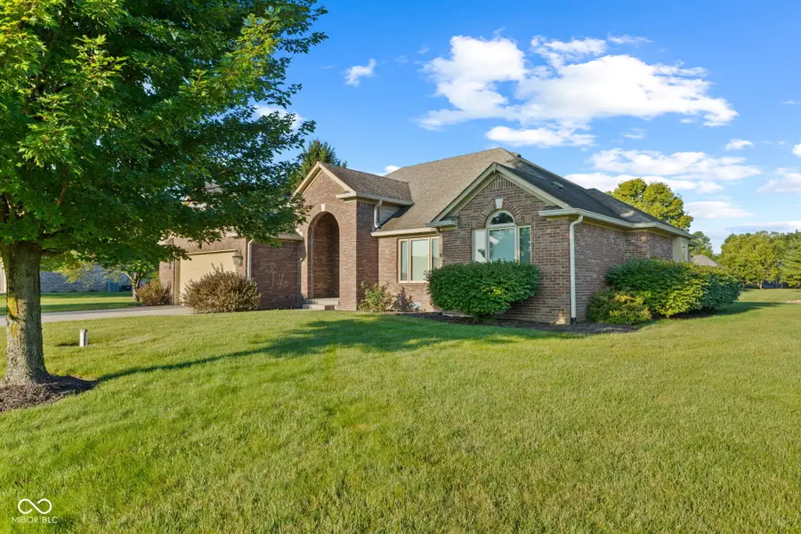 4732 S Grassy Court, New Palestine, IN 46163 - #2