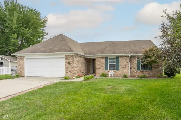 10236 Chamomile Court, Noblesville, IN 46060