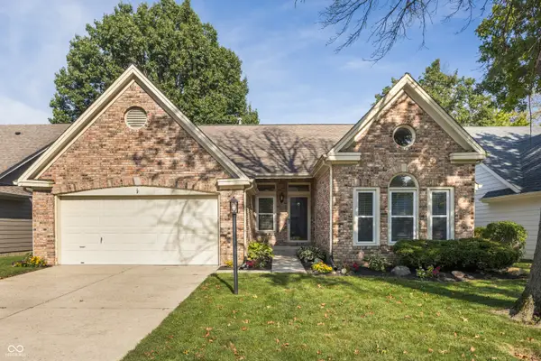 10764 Pimlico Circle, Carmel, IN 46280
