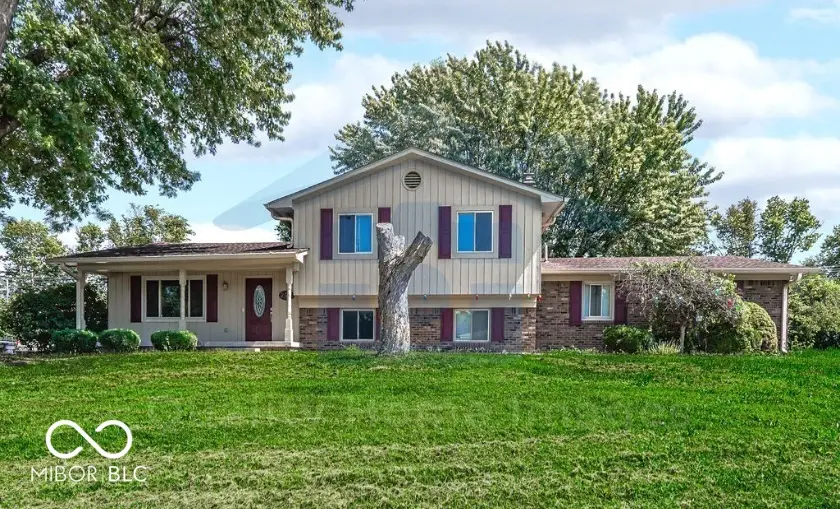 299 N Restin, Greenwood, IN 46142 - #1