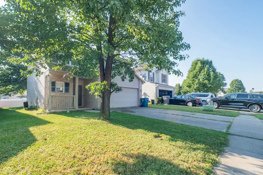 8204 Lake Tree Lane, Indianapolis, IN 46217 - #3