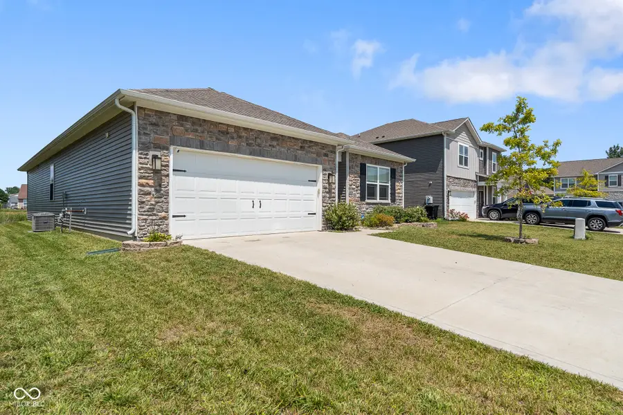 3144 W Keepsake Lane, Monrovia, IN 46157 - #2