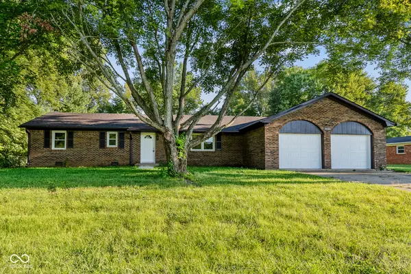 1586 E County Road 900 S, Clayton, IN 46118