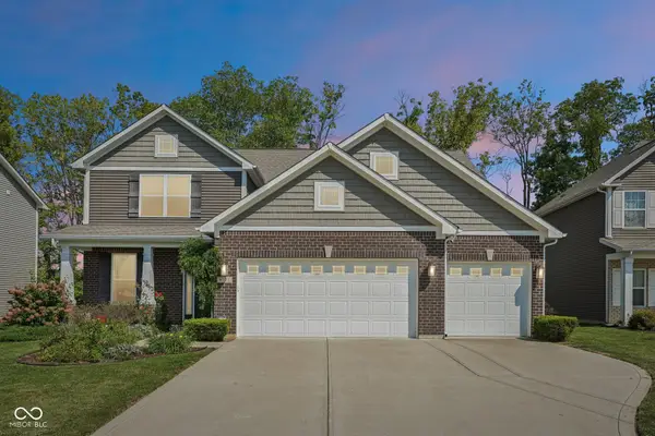 8722 Hollyhock Grove, Avon, IN 46123