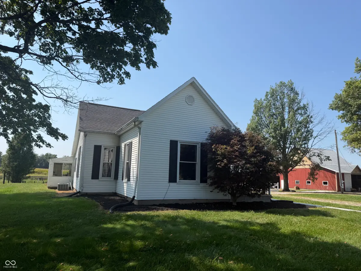 2362 S County Road 725 E, Coatesville, IN 46121 - #1