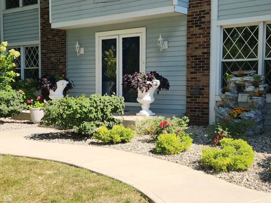911 E Greyhound Pass, Carmel, IN 46032 - #2