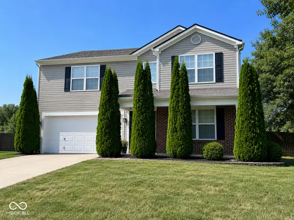 3099 Mcintosh Drive, Bargersville, IN 46106