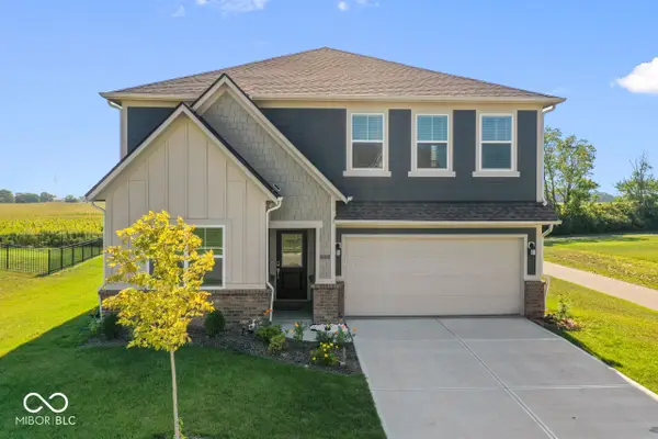 2735 Linwood Avenue, Greenwood, IN 46143