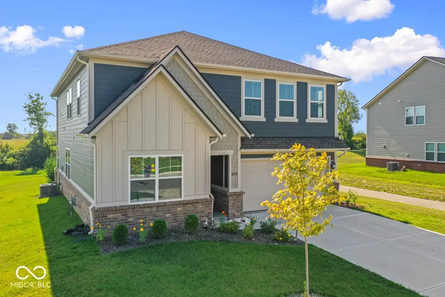 2735 Linwood Avenue, Greenwood, IN 46143 - #2