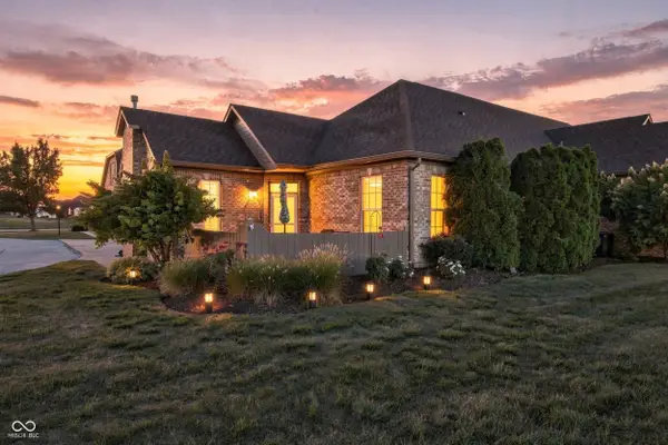 2379 Saddle Drive, Shelbyville, IN 46176