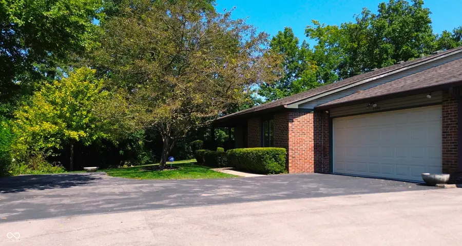 2580 N Willow Way, Indianapolis, IN 46268 - #2