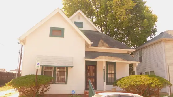 43 W 35th Street W, Indianapolis, IN 46208