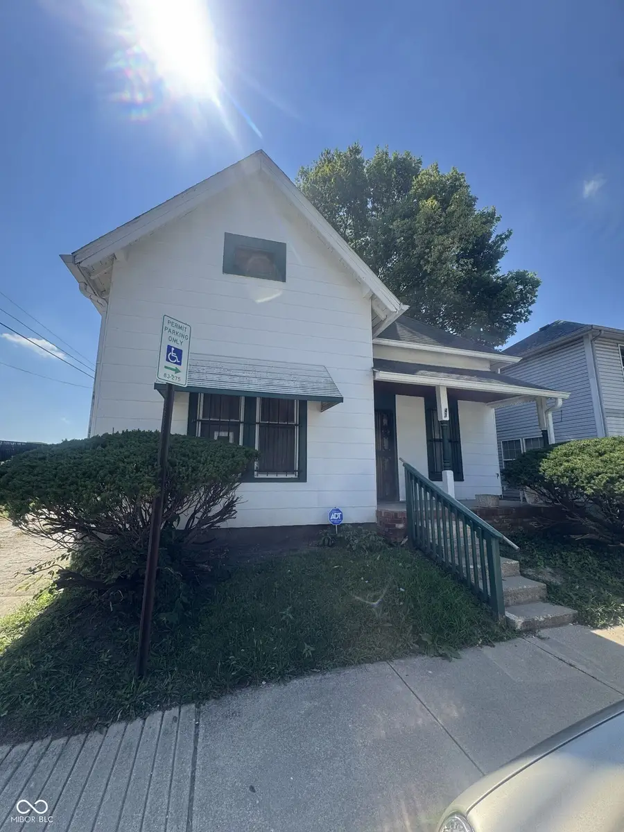 43 W 35th Street W, Indianapolis, IN 46208 - #3