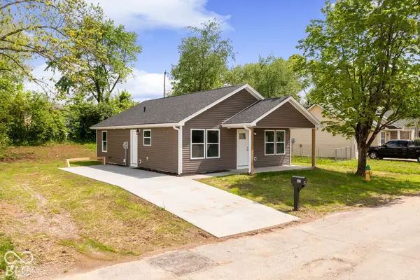1918 Country Manor Way, North Vernon, IN 47265